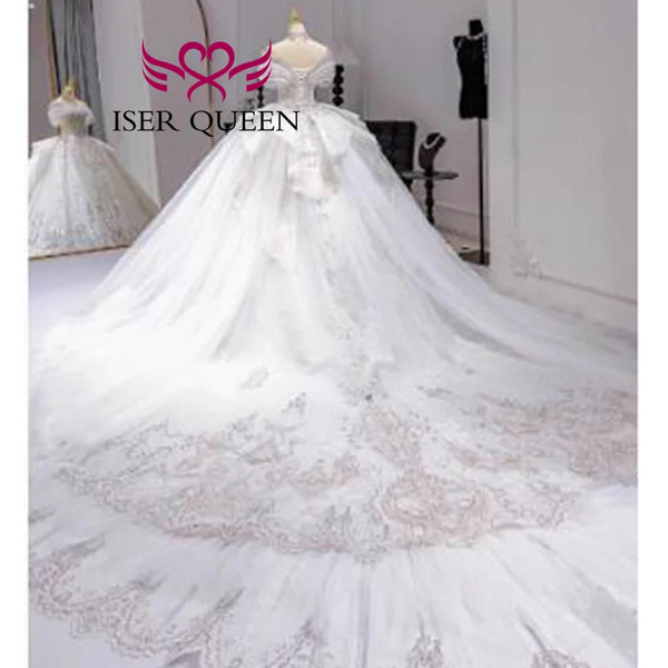 Dreamy Off-Shoulder Wedding Dress